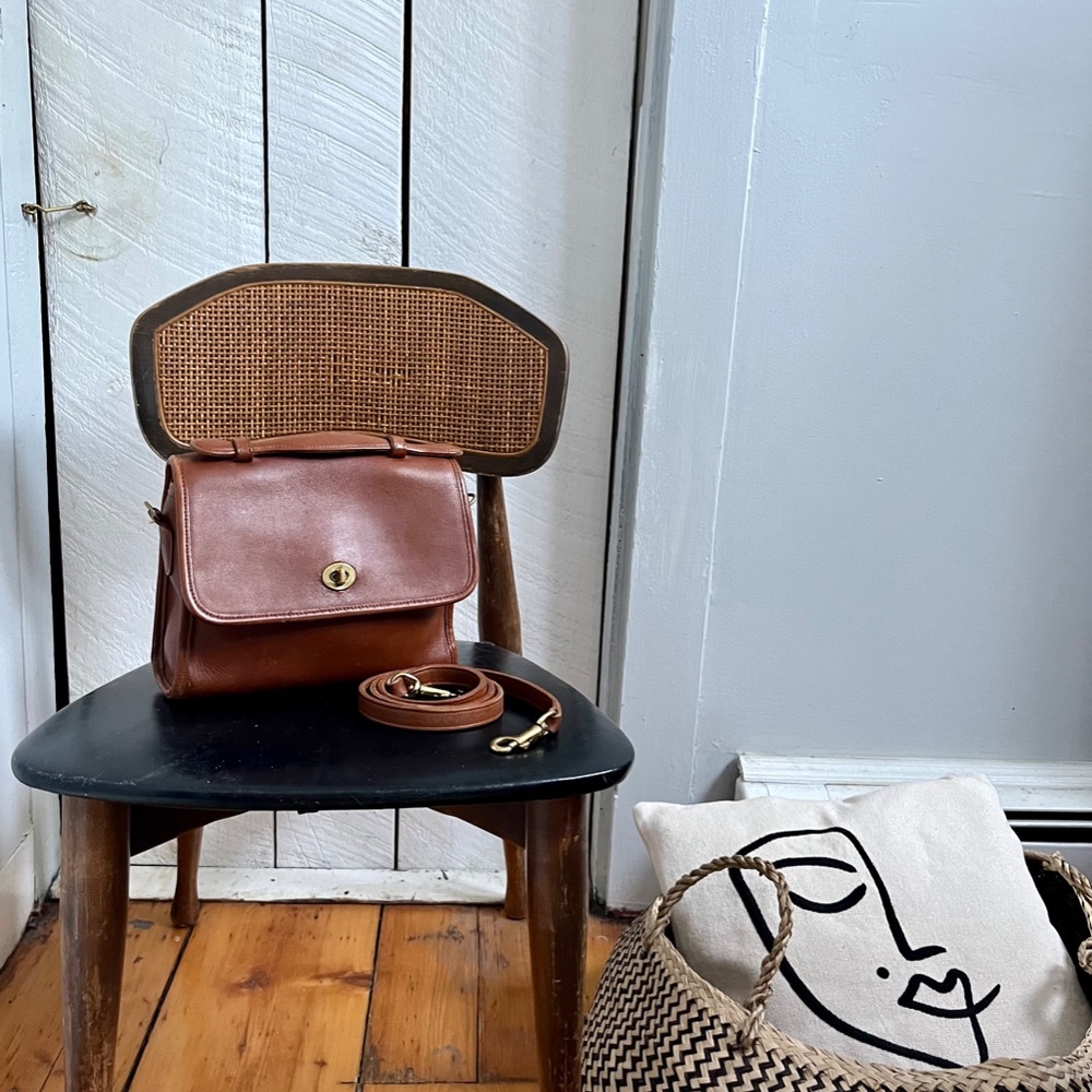 Vintage Coach Court Bag - Picture 3 of 8